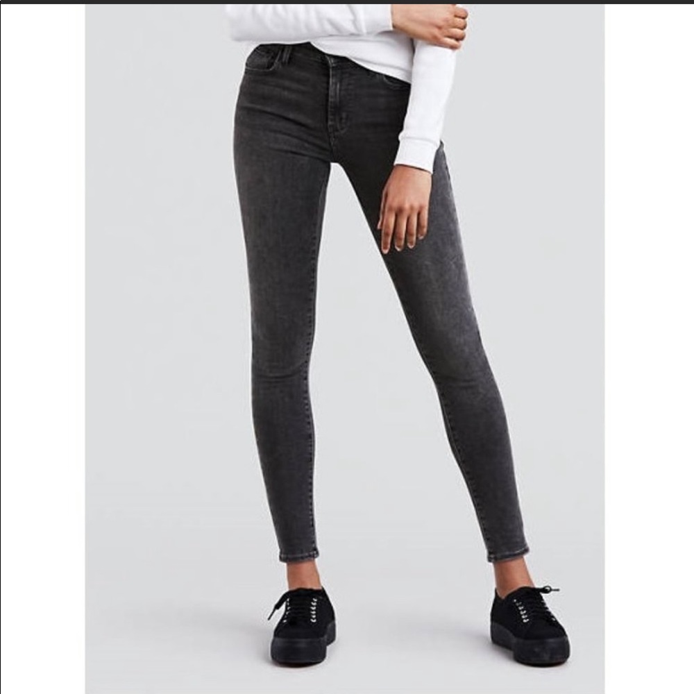 Levis Premium 720 High Rise Super Skinny Jeans